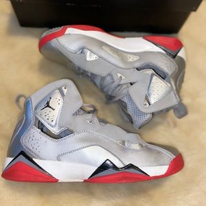 Jordan true flight gg